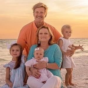 Meet your Posher, Brenda